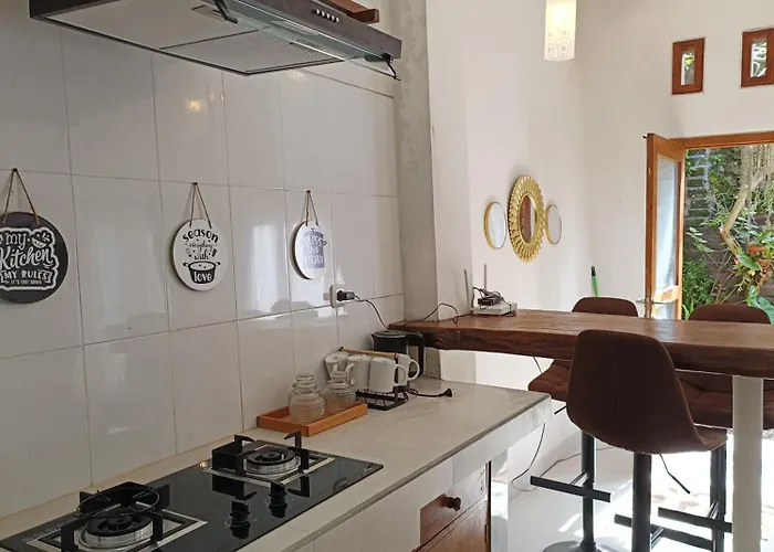 Made Oka And Warung Affittacamere 4*